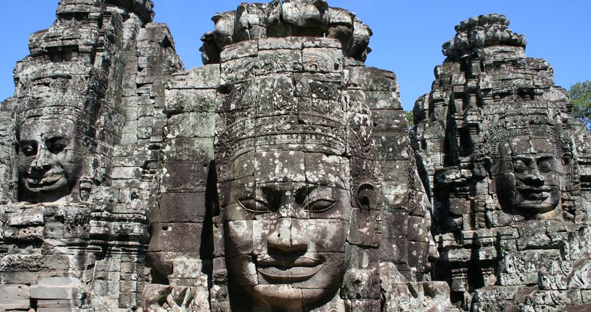3-Day Angkor Wat Admission Ticket With a Car or Minivan
